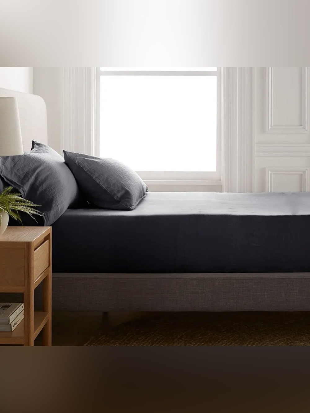 NWOT Quince European Linen 3 Piece Fitted Sheet Set, Queen (Charcoal)